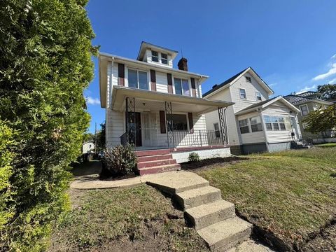 Photo of 224 S Terrace Avenue, Columbus, OH 43204 (MLS # 225039211)