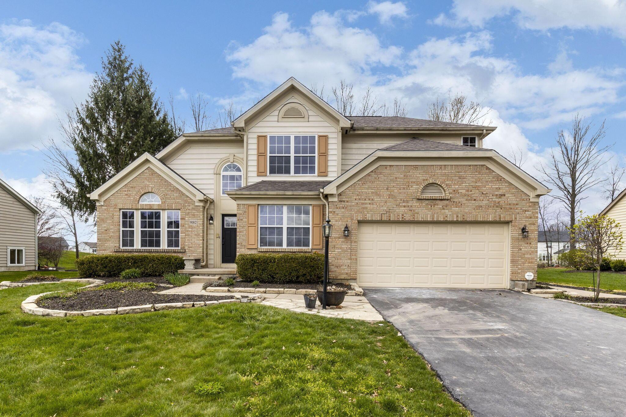 9182 Wayne Brown Drive, Powell, Ohio image 1
