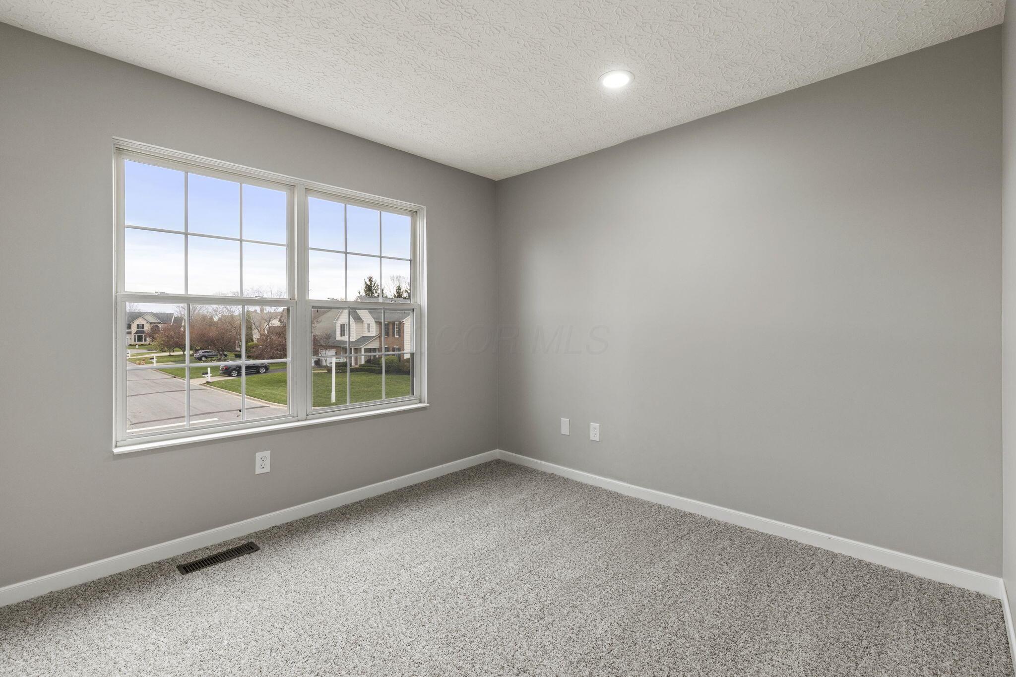 9182 Wayne Brown Drive, Powell, Ohio image 33