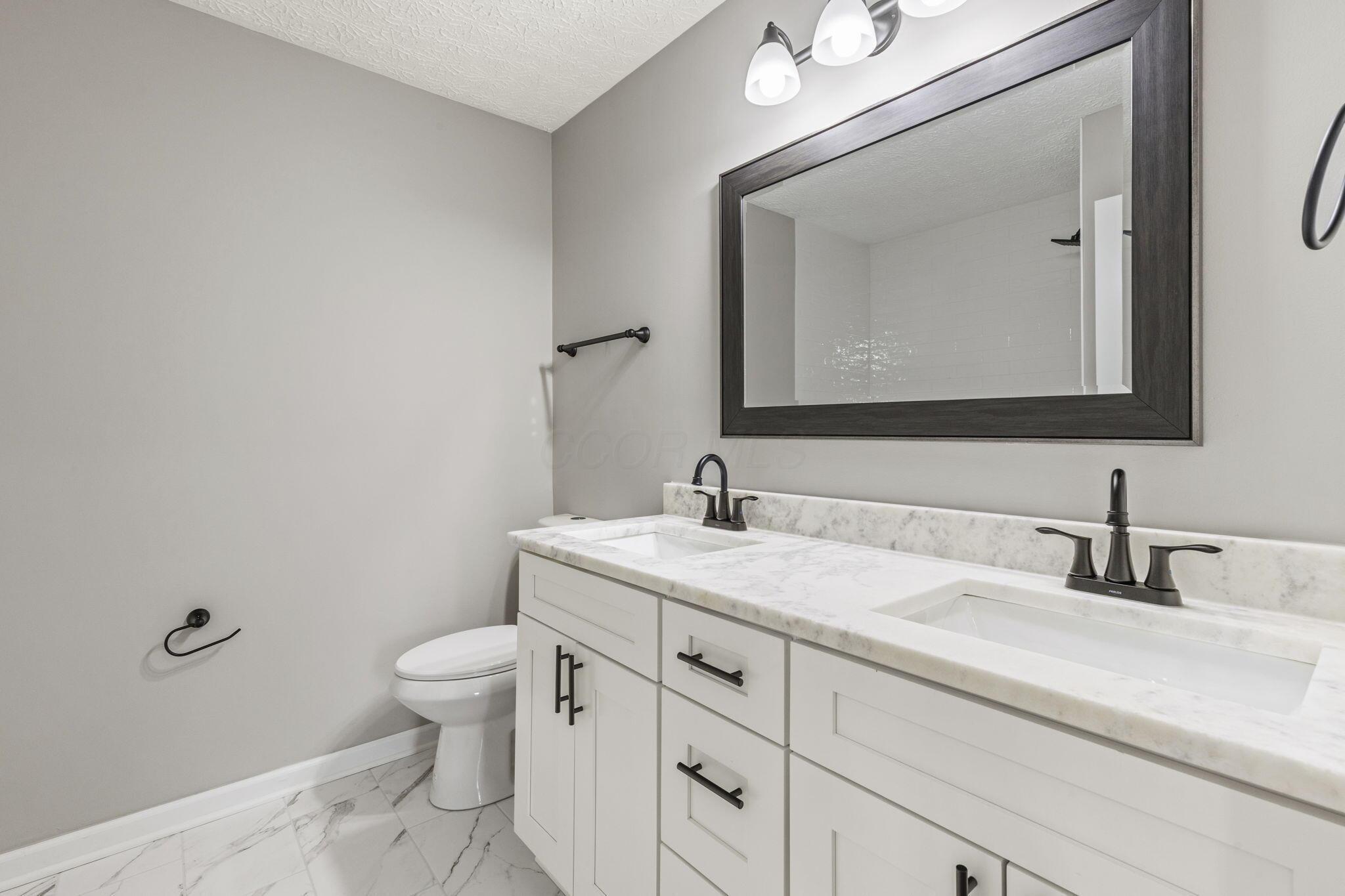 9182 Wayne Brown Drive, Powell, Ohio image 27