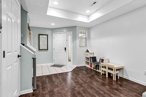 Tiny photo for 5852 Edge Of Village, Westerville, OH 43081 (MLS # 226000623)