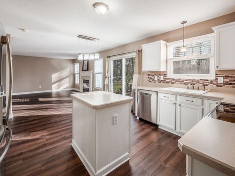 Tiny photo for 1523 Plowington Drive, Delaware, OH 43015 (MLS # 226000766)