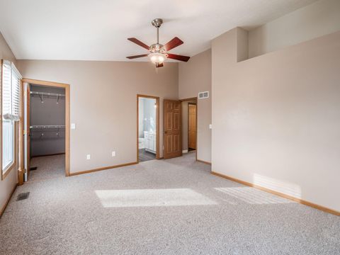 Tiny photo for 1523 Plowington Drive, Delaware, OH 43015 (MLS # 226000766)