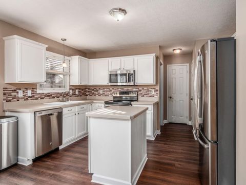 Tiny photo for 1523 Plowington Drive, Delaware, OH 43015 (MLS # 226000766)