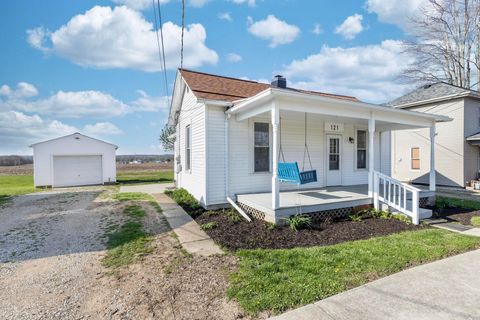 Photo of 121 E Church Street, Amanda, OH 43102 (MLS # 226011320)