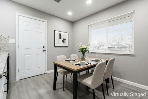 Tiny photo for 757 Ivorton Road S, Columbus, OH 43207 (MLS # 226004894)