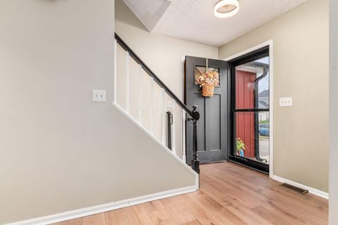 Tiny photo for 5570 Oldwynne Road, Hilliard, OH 43026 (MLS # 225040236)