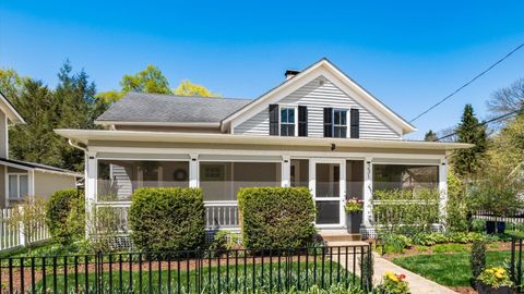 Photo of 231 N Granger Street, Granville, OH 43023 (MLS # 225013553)