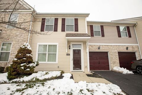 Photo of 1656 Nature Drive 22 #22, Grove City, OH 43123 (MLS # 225045645)