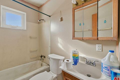 Tiny photo for 445 Basswood Road, Columbus, OH 43207 (MLS # 225045141)