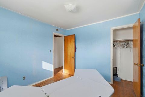 Tiny photo for 445 Basswood Road, Columbus, OH 43207 (MLS # 225045141)