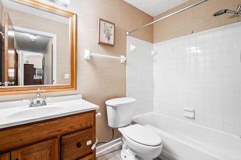 Tiny photo for 5401 Broadview Road, Columbus, OH 43230 (MLS # 225041640)