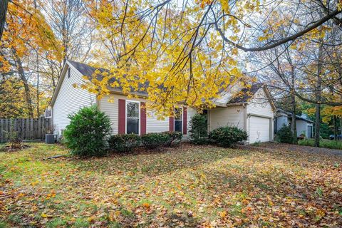 Tiny photo for 5401 Broadview Road, Columbus, OH 43230 (MLS # 225041640)