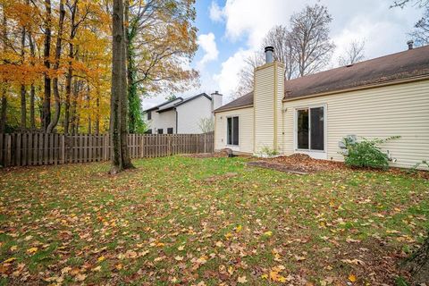 Tiny photo for 5401 Broadview Road, Columbus, OH 43230 (MLS # 225041640)
