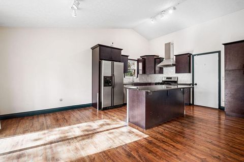 Tiny photo for 5401 Broadview Road, Columbus, OH 43230 (MLS # 225041640)