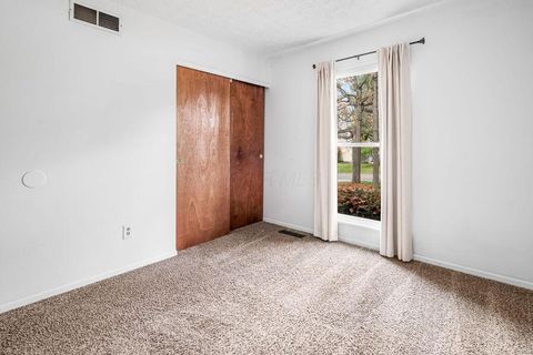 Tiny photo for 5401 Broadview Road, Columbus, OH 43230 (MLS # 225041640)