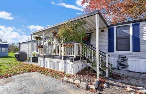 Tiny photo for 42 Deerpath Road, Chillicothe, OH 45601 (MLS # 226031973)