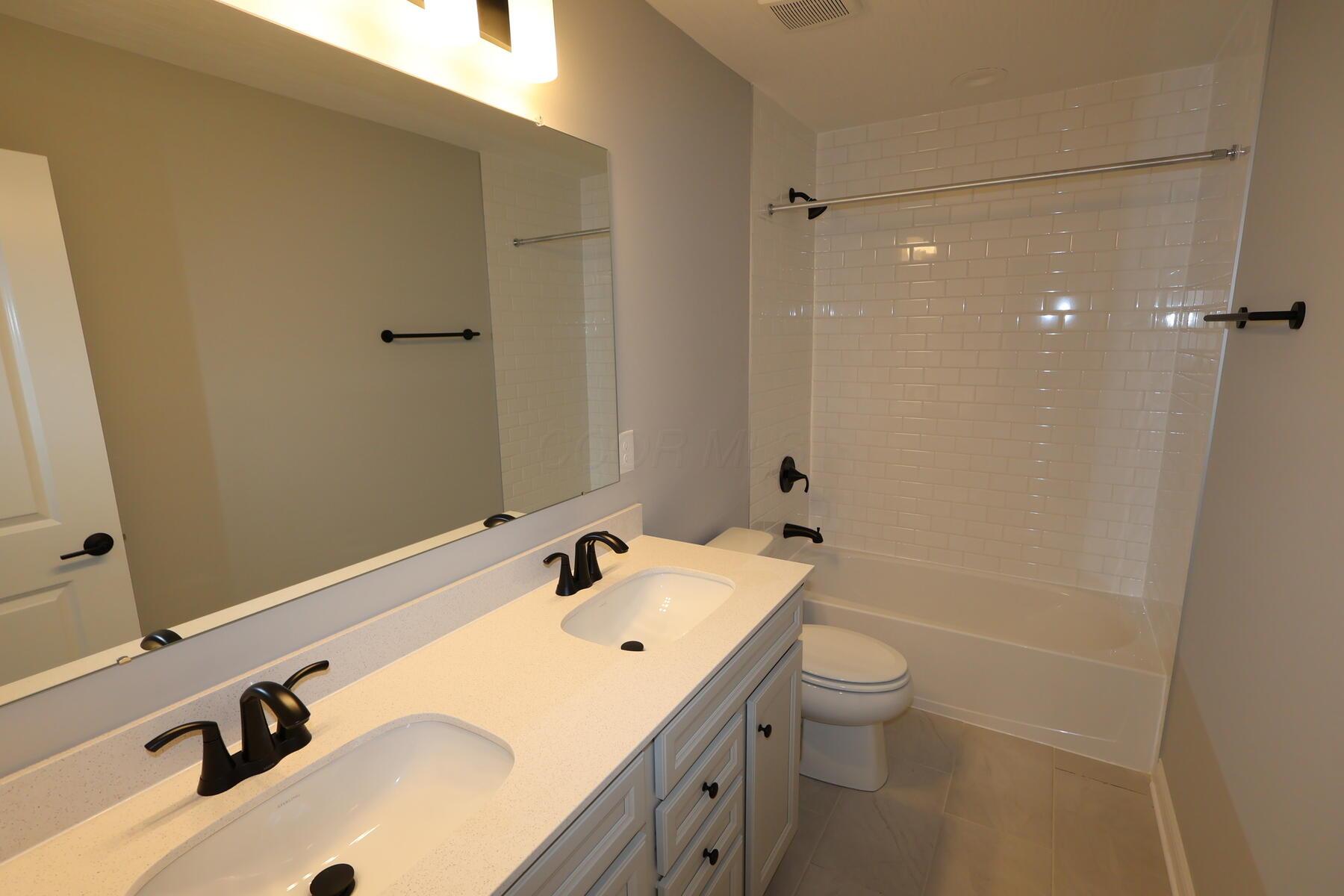 6912 Barksdale Drive, Dublin, Ohio image 15
