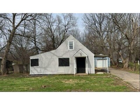 Photo of 562 Ashwood Road, Columbus, OH 43207 (MLS # 226009159)