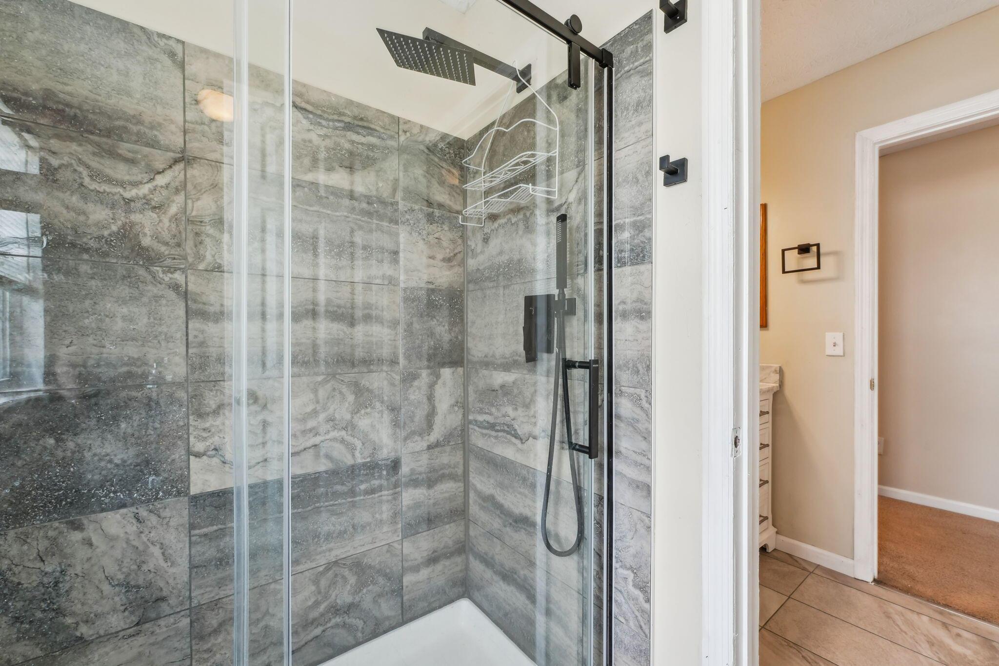 9067 Kingsley Drive, Reynoldsburg, Ohio image 38