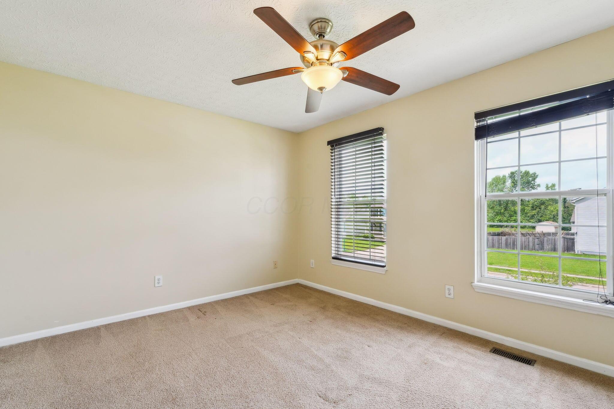9067 Kingsley Drive, Reynoldsburg, Ohio image 34