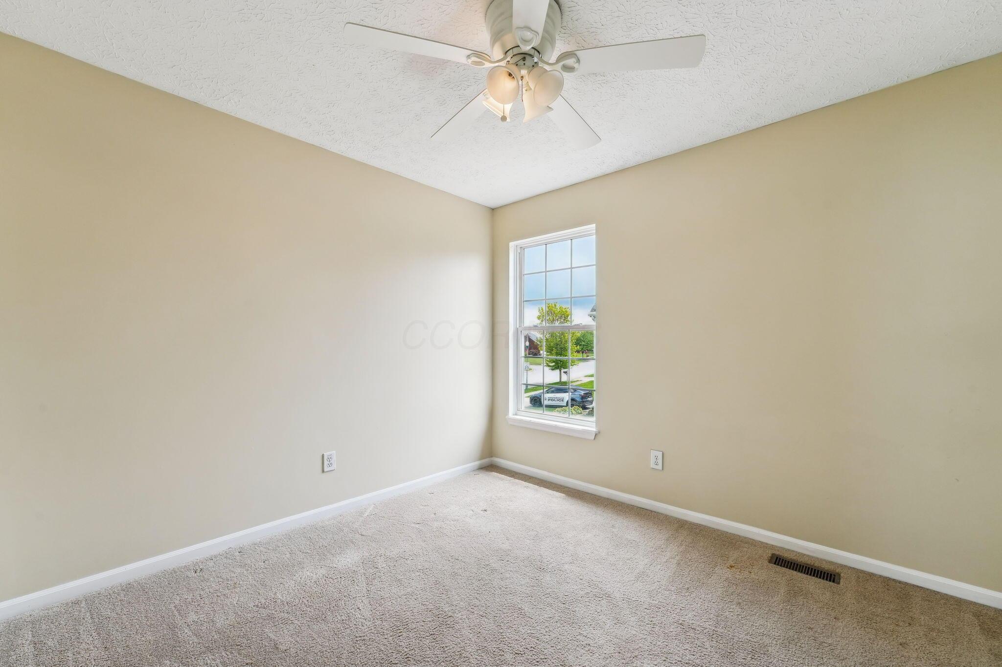 9067 Kingsley Drive, Reynoldsburg, Ohio image 30