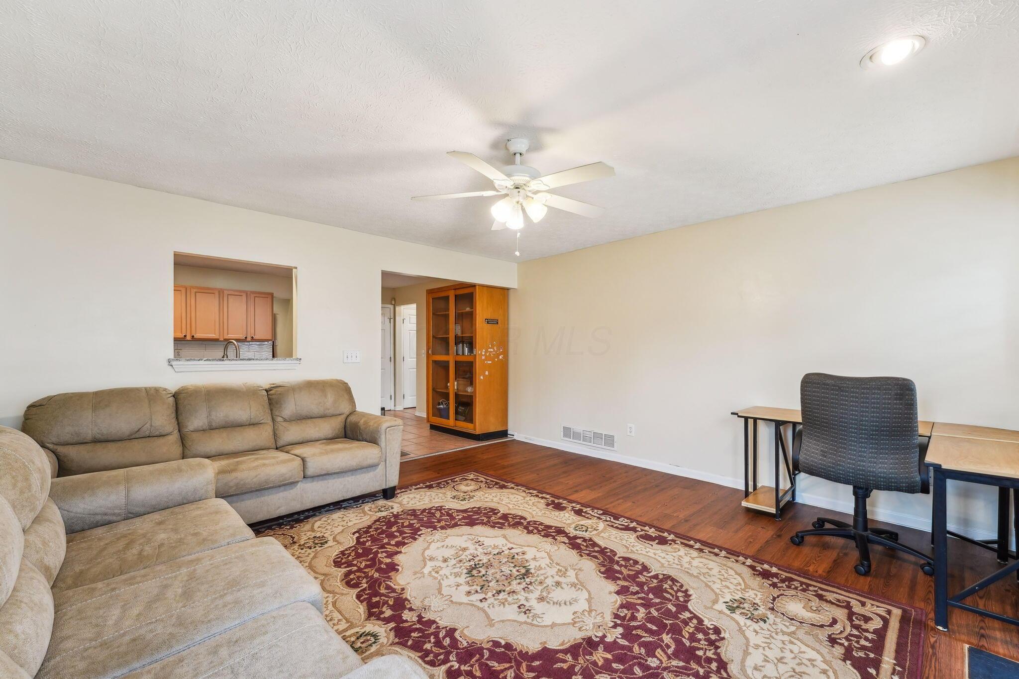 9067 Kingsley Drive, Reynoldsburg, Ohio image 20