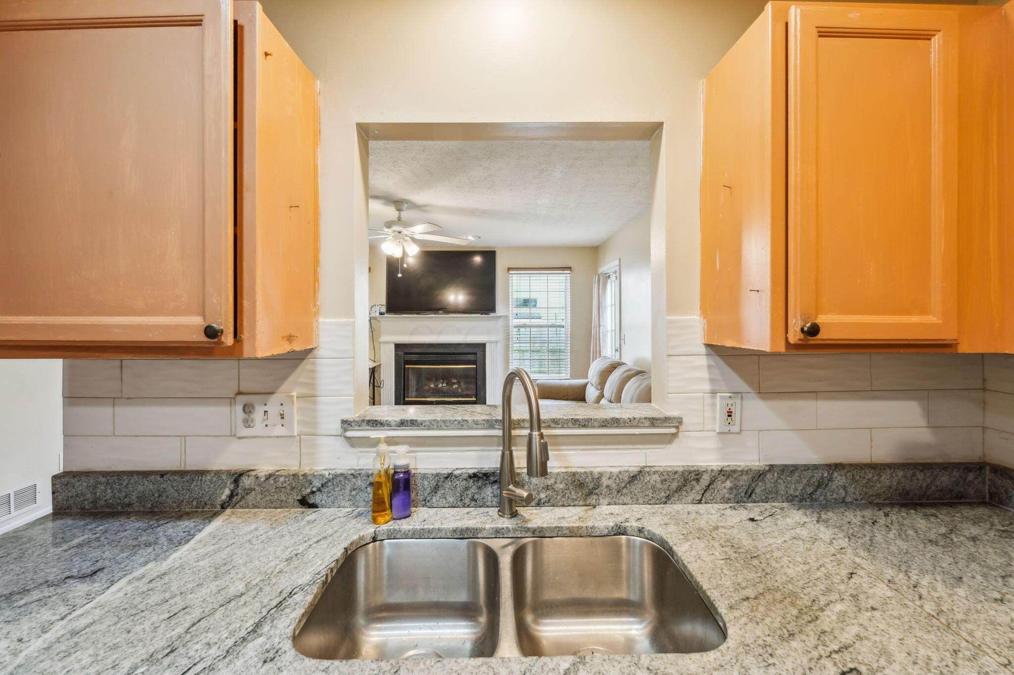 9067 Kingsley Drive, Reynoldsburg, Ohio image 18