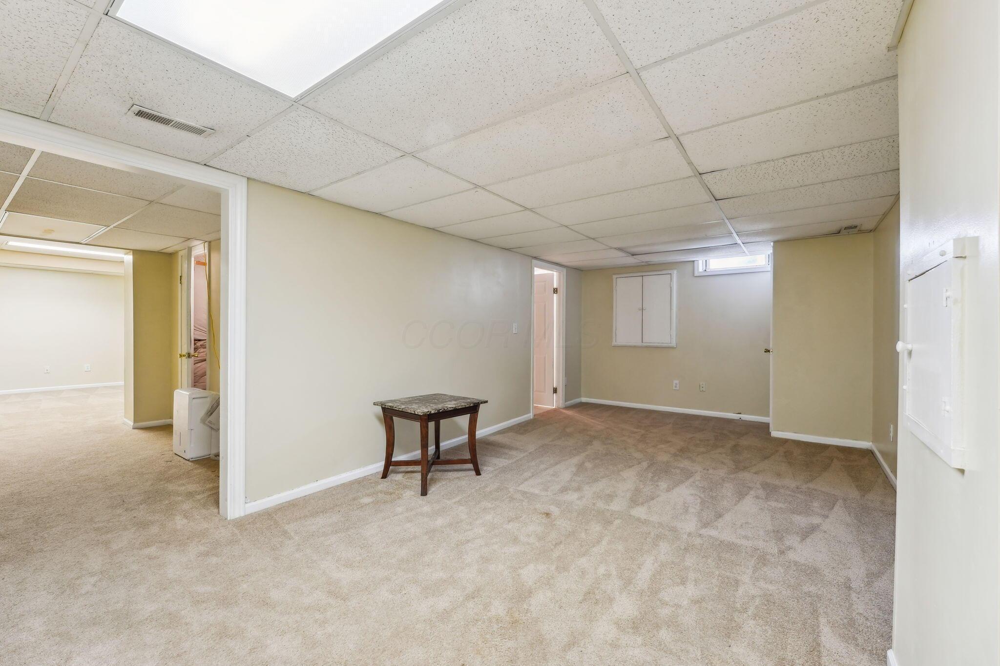 9067 Kingsley Drive, Reynoldsburg, Ohio image 39