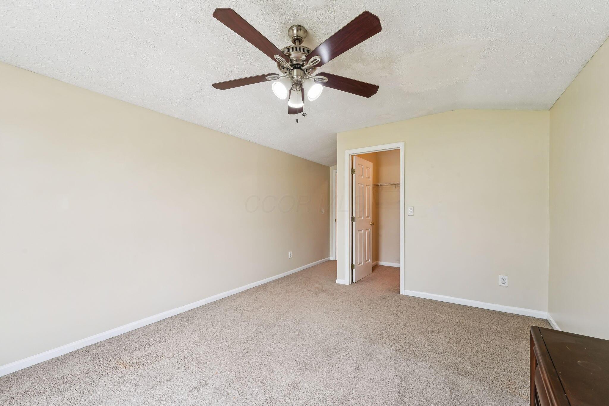 9067 Kingsley Drive, Reynoldsburg, Ohio image 28