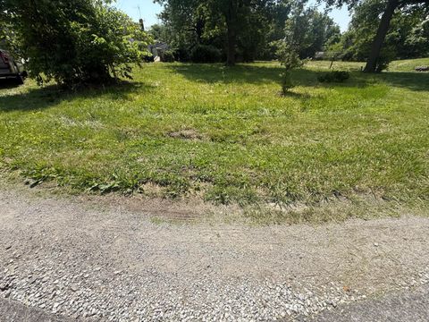 Photo of 55 1st Street SW, Pataskala, OH 43062 (MLS # 225021221)