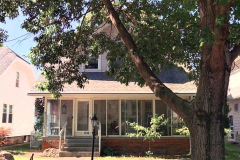 Photo of 1399 W 1st Avenue, Columbus, OH 43212 (MLS # 225039753)