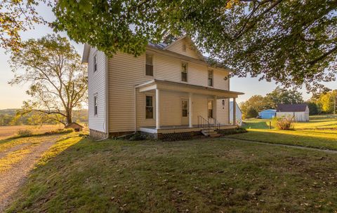 Tiny photo for 1905 Sugar Grove Road SE, Lancaster, OH 43130 (MLS # 225037592)