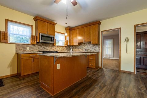 Tiny photo for 1905 Sugar Grove Road SE, Lancaster, OH 43130 (MLS # 225037592)