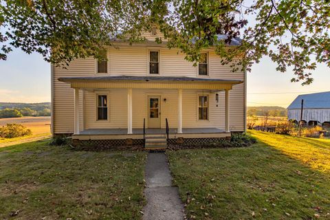Tiny photo for 1905 Sugar Grove Road SE, Lancaster, OH 43130 (MLS # 225037592)