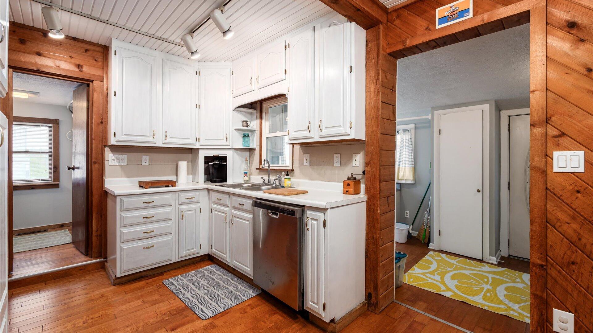 29 Misty Lane, Buckeye Lake, Ohio image 18
