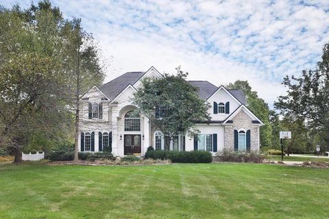 Photo of 9149 Turfway Bend Drive, Powell, OH 43065 (MLS # 225039152)