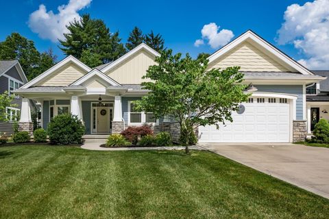 Photo of 174 Grand Ridge Court, Gahanna, OH 43230 (MLS # 225023295)