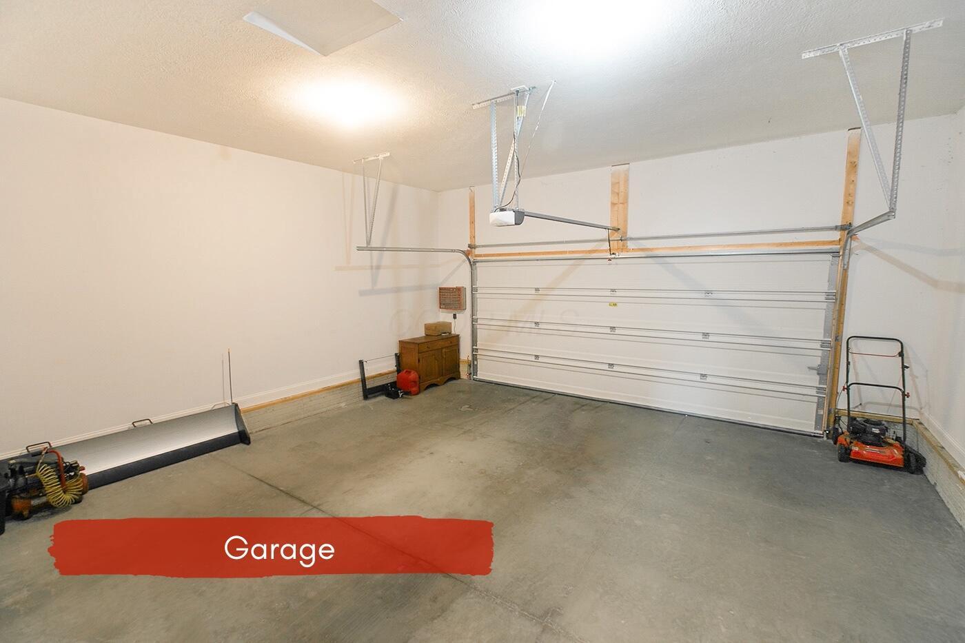 645 Terrace Ridge Drive, Howard, Ohio image 14