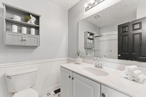 Tiny photo for 8569 Robbins Loop Drive, Reynoldsburg, OH 43068 (MLS # 226003066)