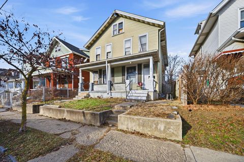 Photo of 288 E Woodrow Avenue, Columbus, OH 43207 (MLS # 226002332)