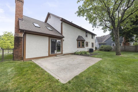 Tiny photo for 1219 Leicester Place, Columbus, OH 43235 (MLS # 226024926)