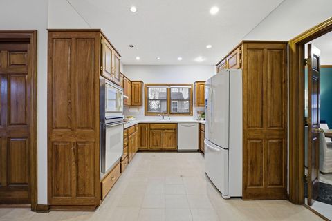 Tiny photo for 3441 Sunset Drive, Upper Arlington, OH 43221 (MLS # 225046204)