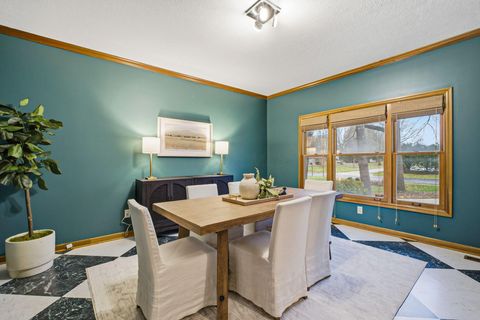 Tiny photo for 3441 Sunset Drive, Upper Arlington, OH 43221 (MLS # 225046204)