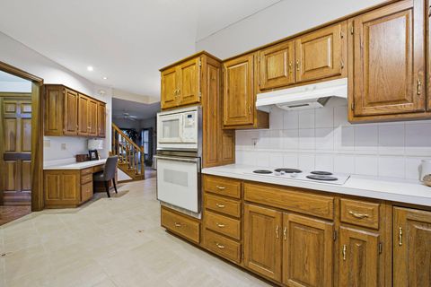 Tiny photo for 3441 Sunset Drive, Upper Arlington, OH 43221 (MLS # 225046204)