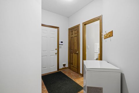 Tiny photo for 3441 Sunset Drive, Upper Arlington, OH 43221 (MLS # 225046204)