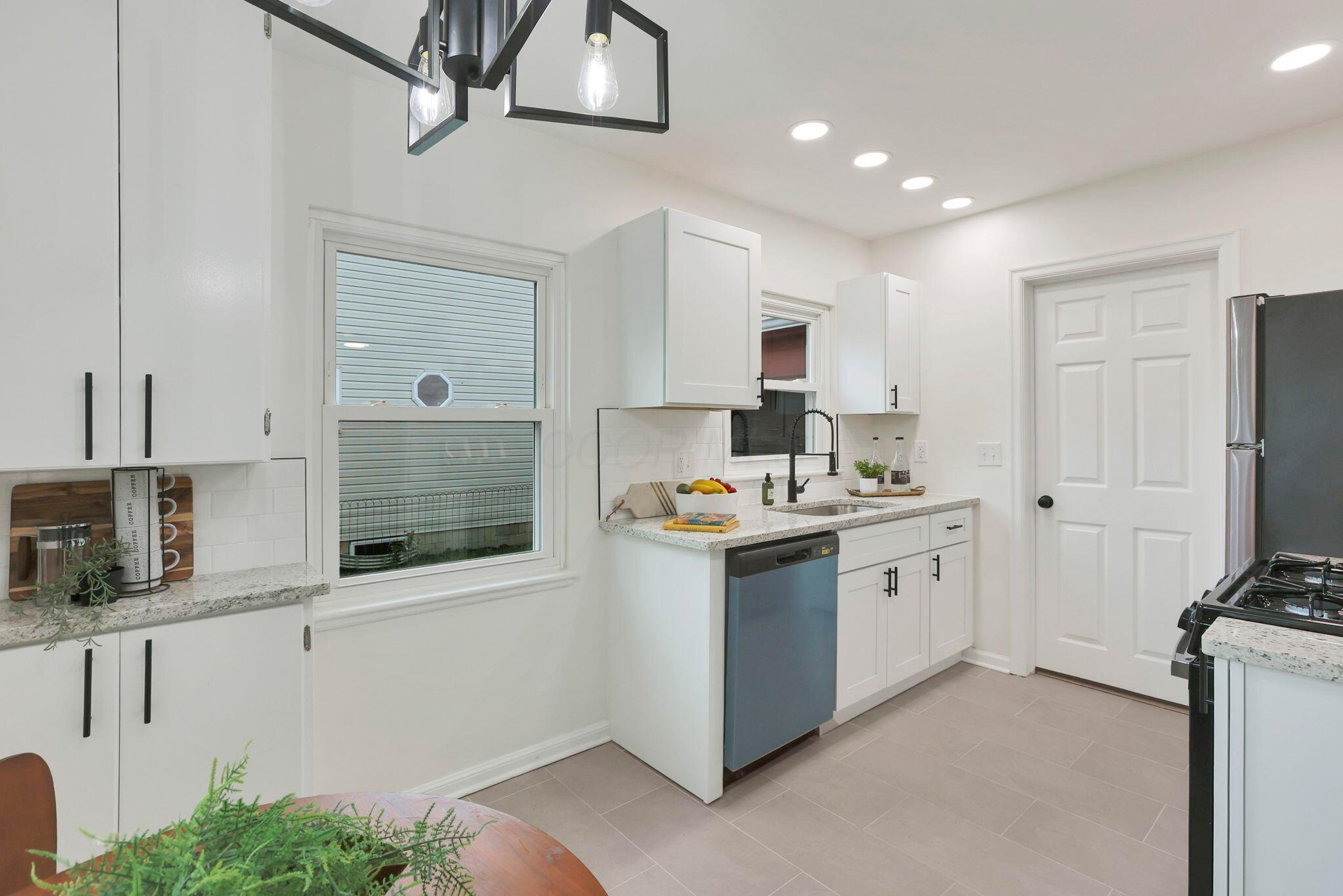 234 Rosslyn Avenue, Columbus, Ohio image 15
