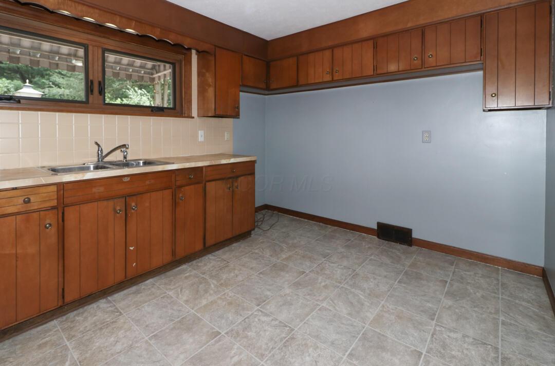 1266 Hanley Road, Mansfield, Ohio image 17