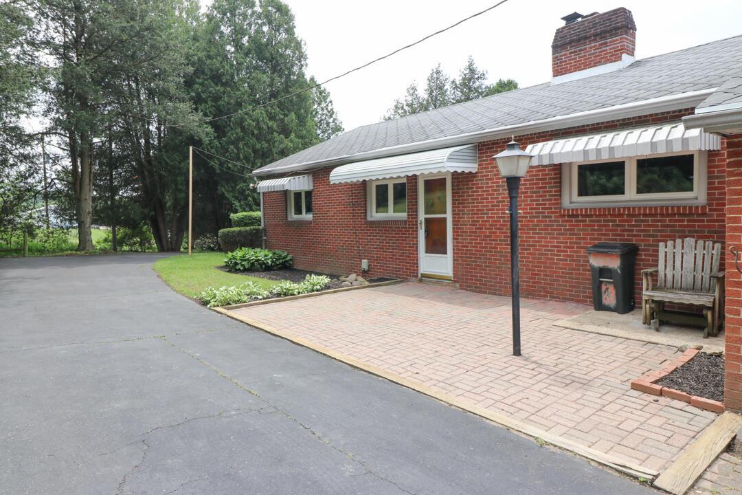 1266 Hanley Road, Mansfield, Ohio image 4