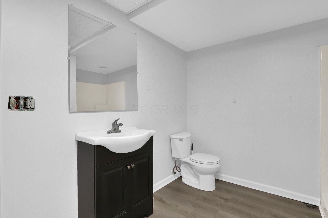8206 Winding Run Road, Saint Louisville, Ohio image 32